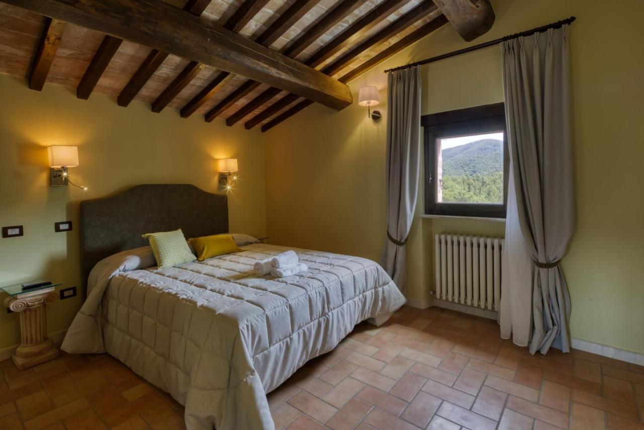 Borgo Incantato Spoleto Pompagnano ภายนอก รูปภาพ