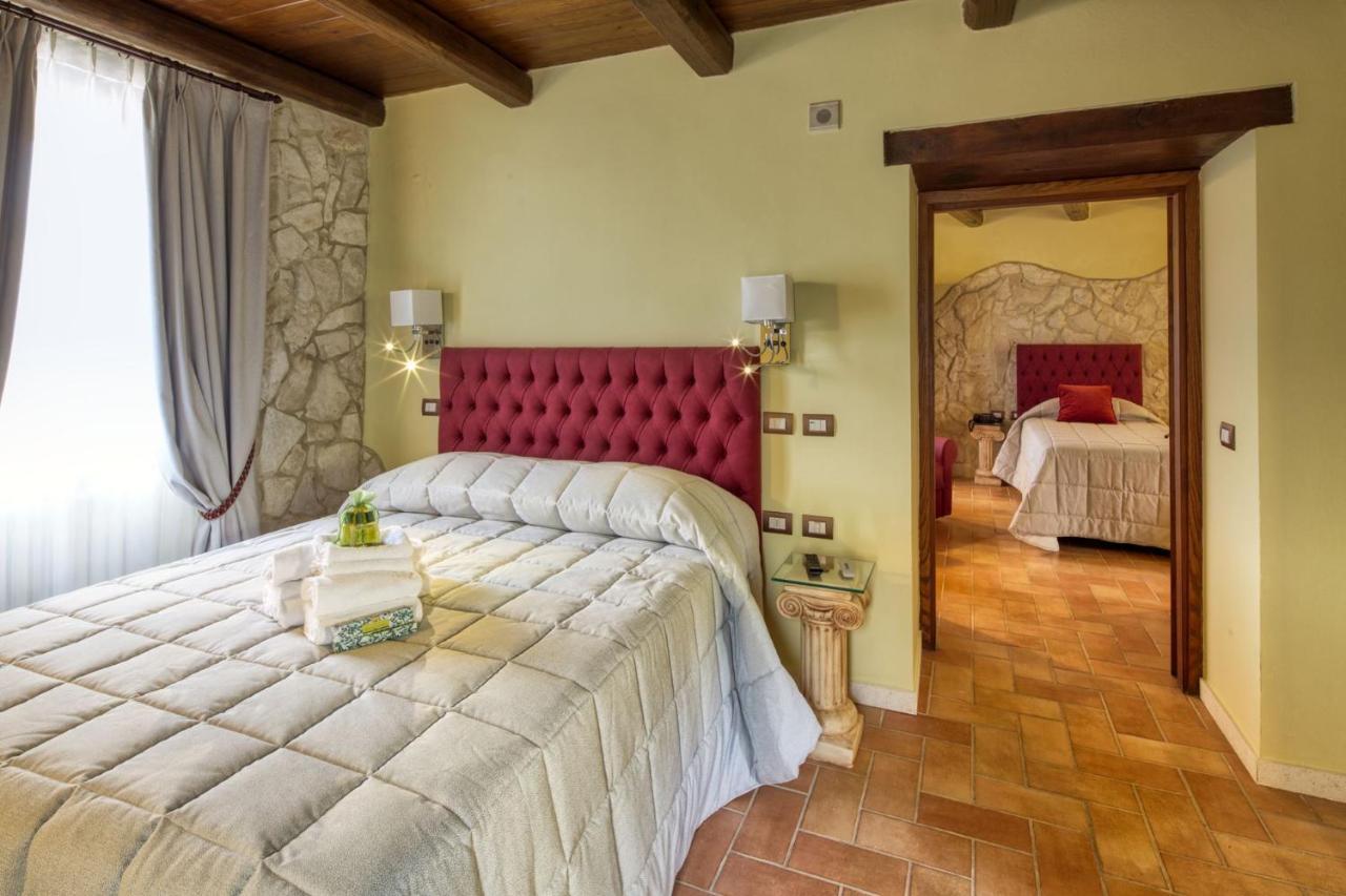 Borgo Incantato Spoleto Pompagnano ภายนอก รูปภาพ